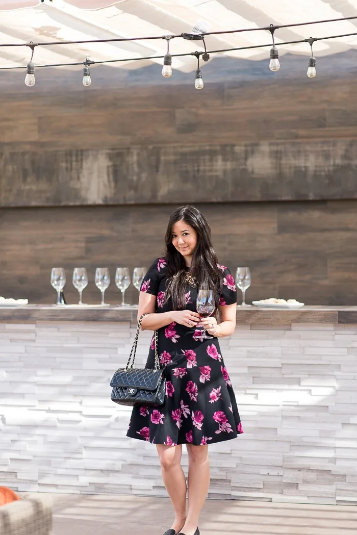 what to wear wine tasting