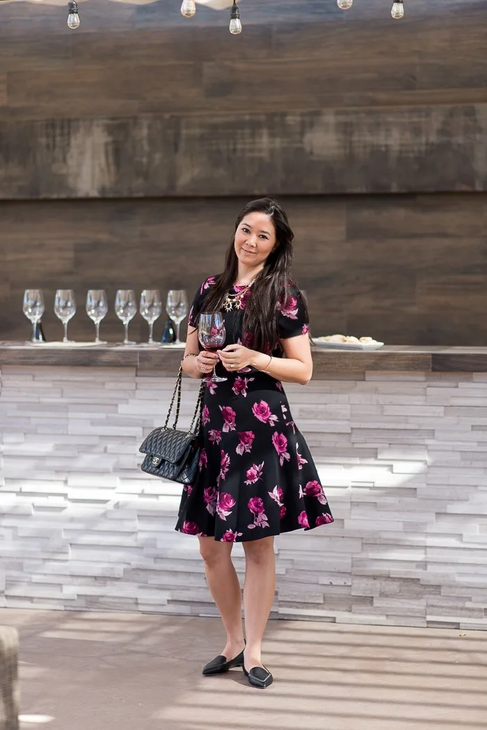 what to wear wine tasting
