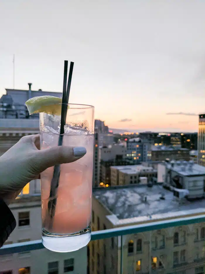 The best rooftop bars in Portland, by travel blogger What The Fab