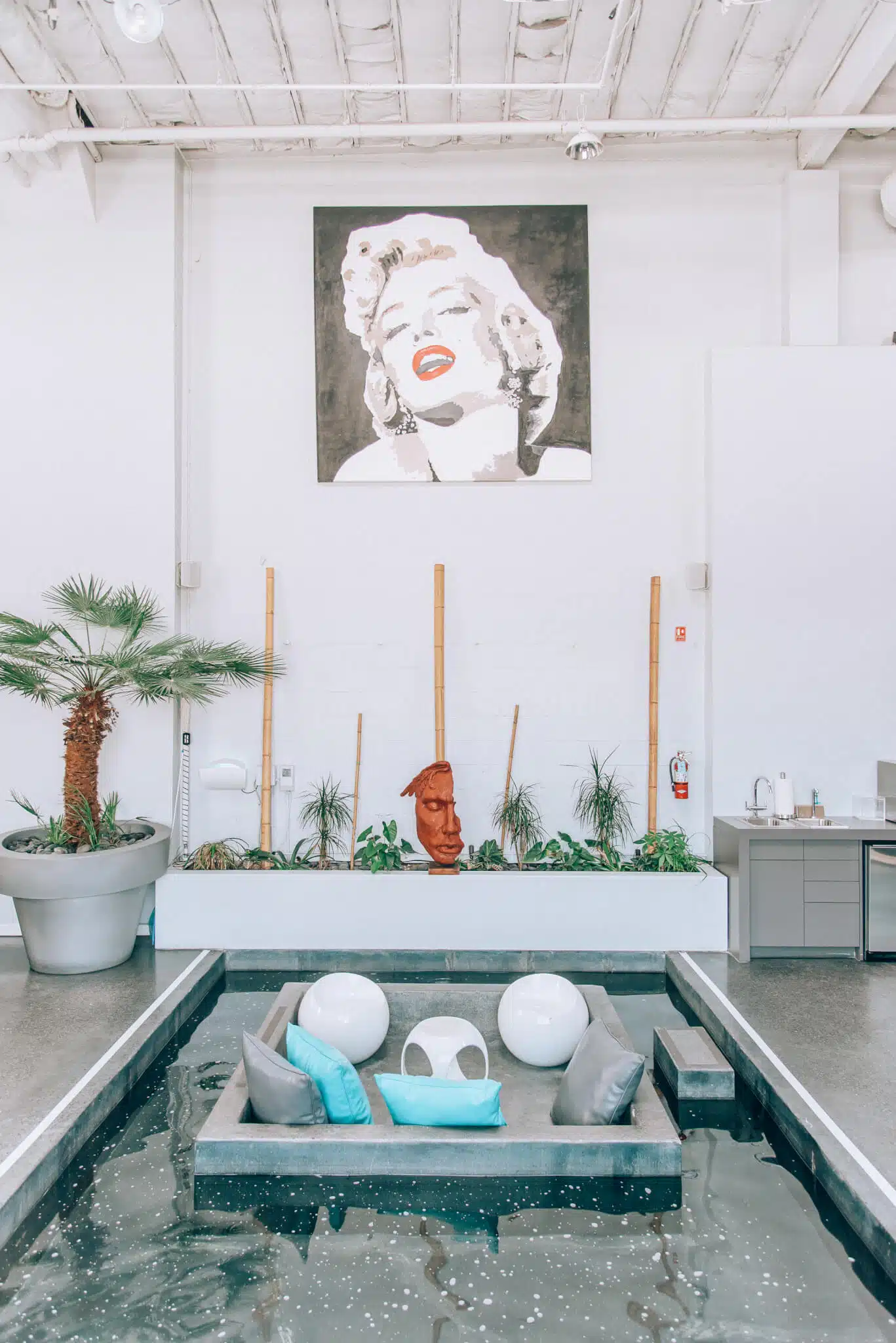 Behind the scenes with Peerspace featured by popular San Francisco life and style blogger WTFab