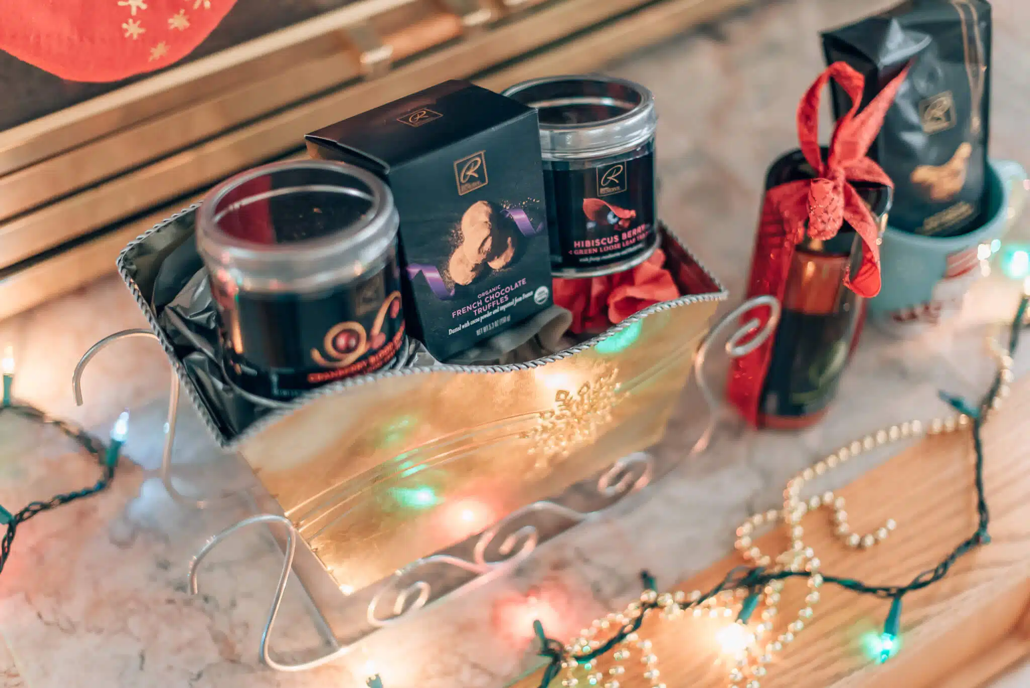 Safeway | Unique Holiday Gift Baskets with Signature RESERVE featured by top San Francisco life and style blog What The Fab