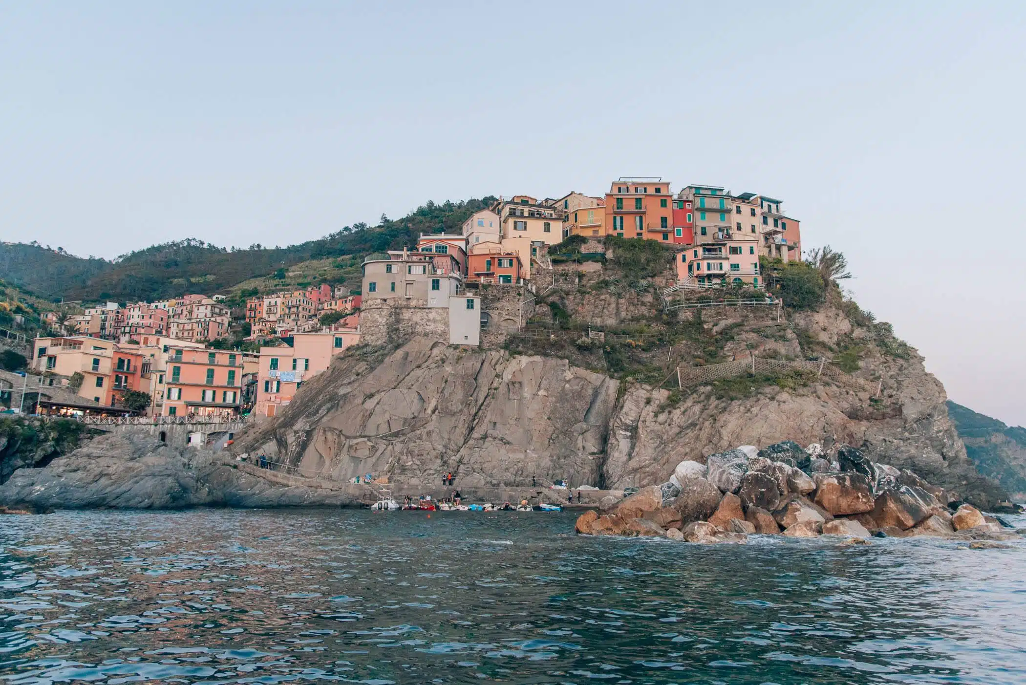 Cinque Terre Itinerary, by travel blogger What The Fab