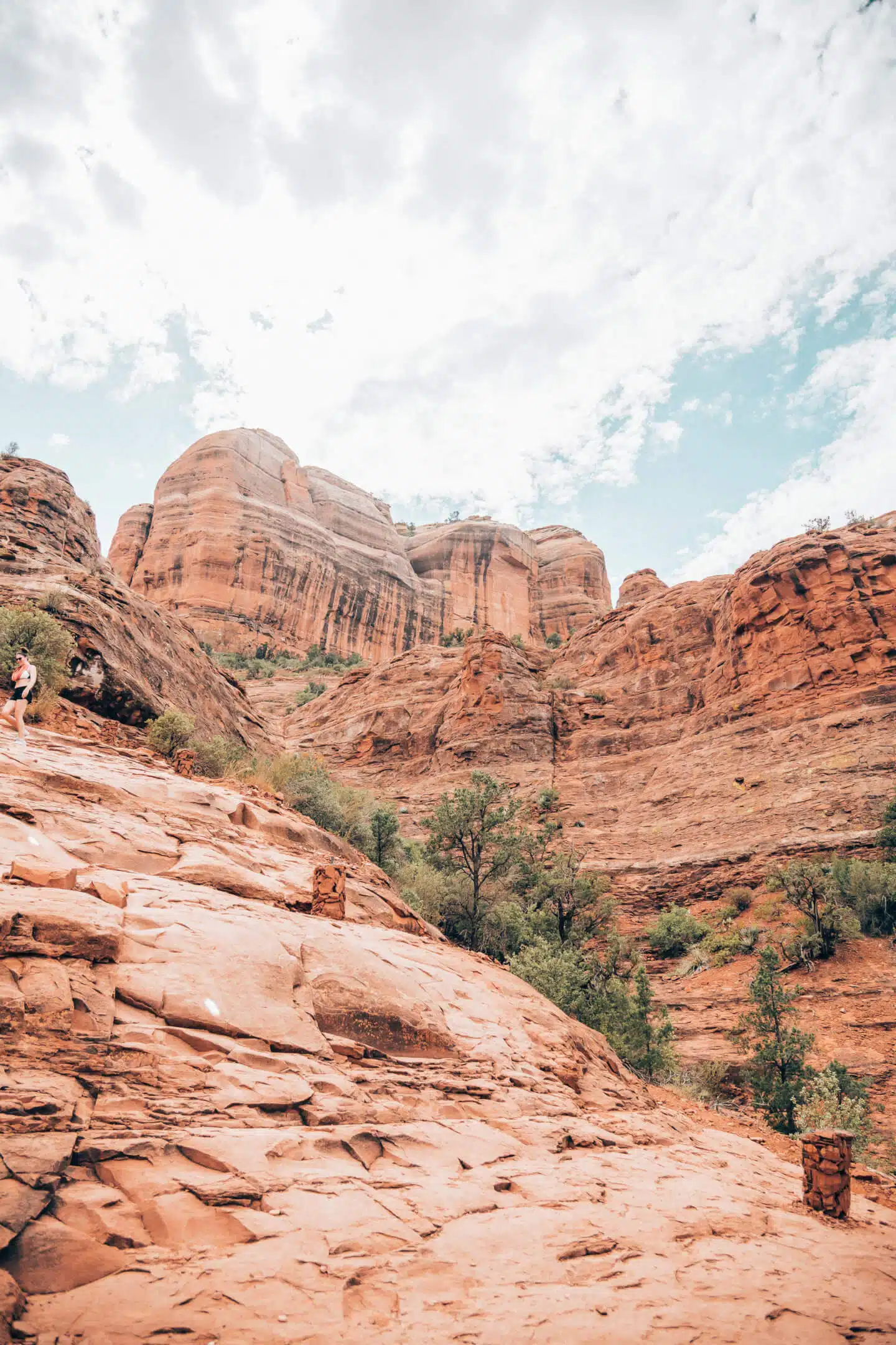 The best hikes in Sedona, Arizona by top travel blogger What The Fab