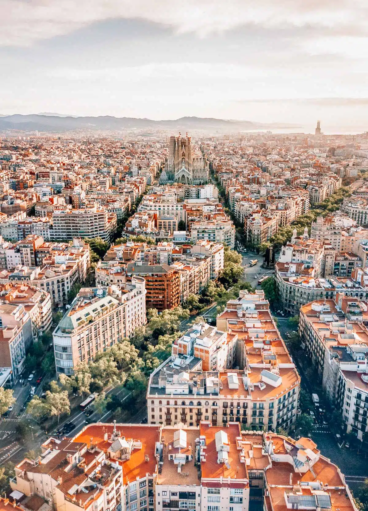 The best Airbnbs in Barcelona, by travel blogger What The Fab