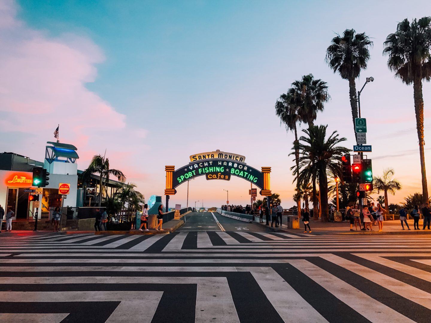 Los Angeles 2 Day Itinerary, by Travel Blogger What The Fab