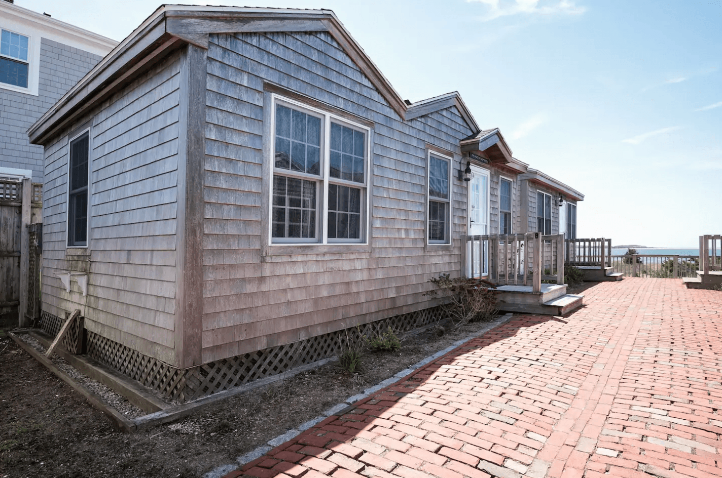 8 Luxurious Cape Cod Airbnbs for the BEST Stay 2023