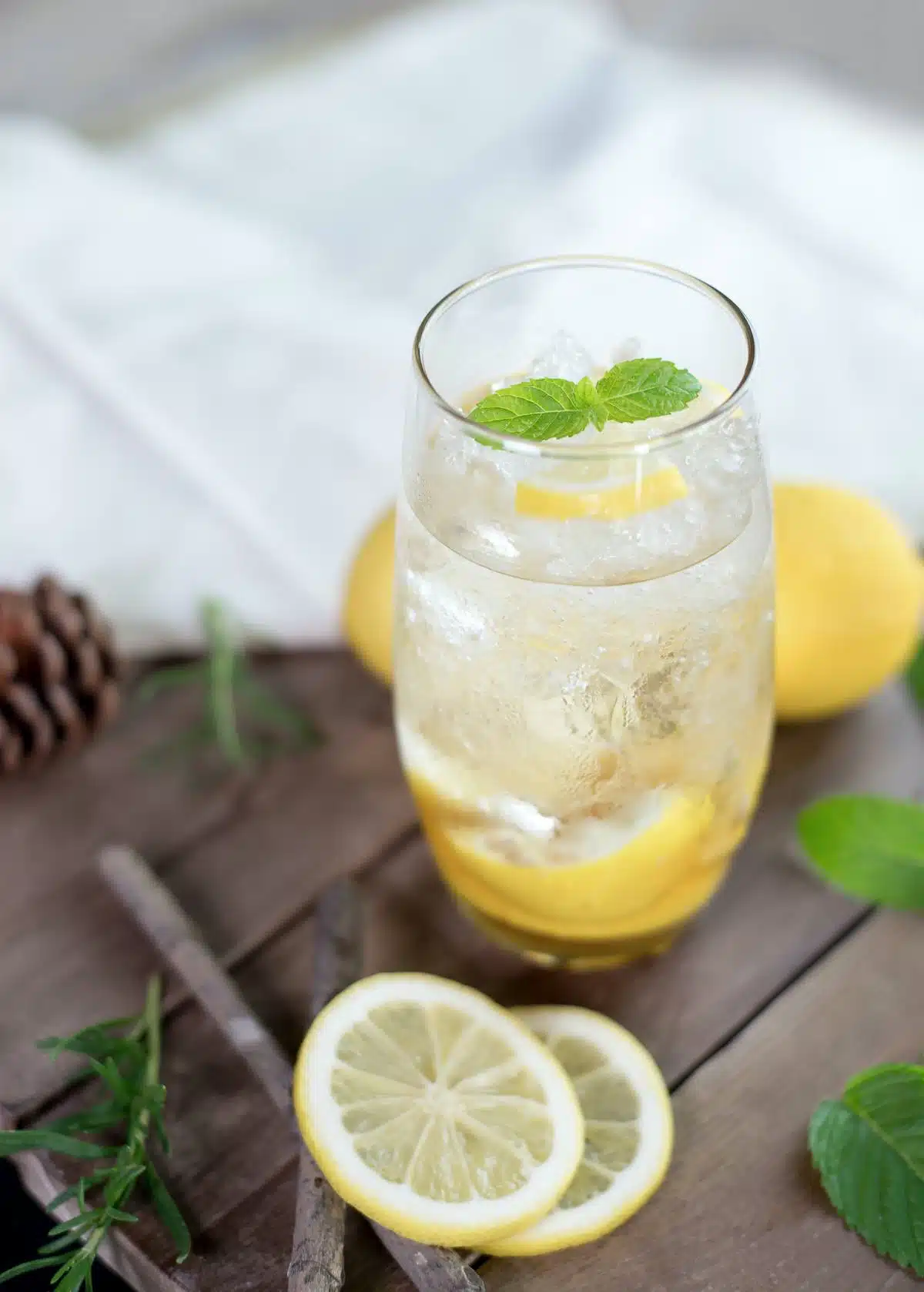 Lemon lime simple syrup recipe, by lifestyle blogger What The Fab