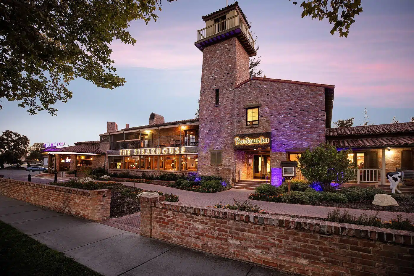 The Best Places to Stay in Paso Robles, by Travel Blogger What The Fab