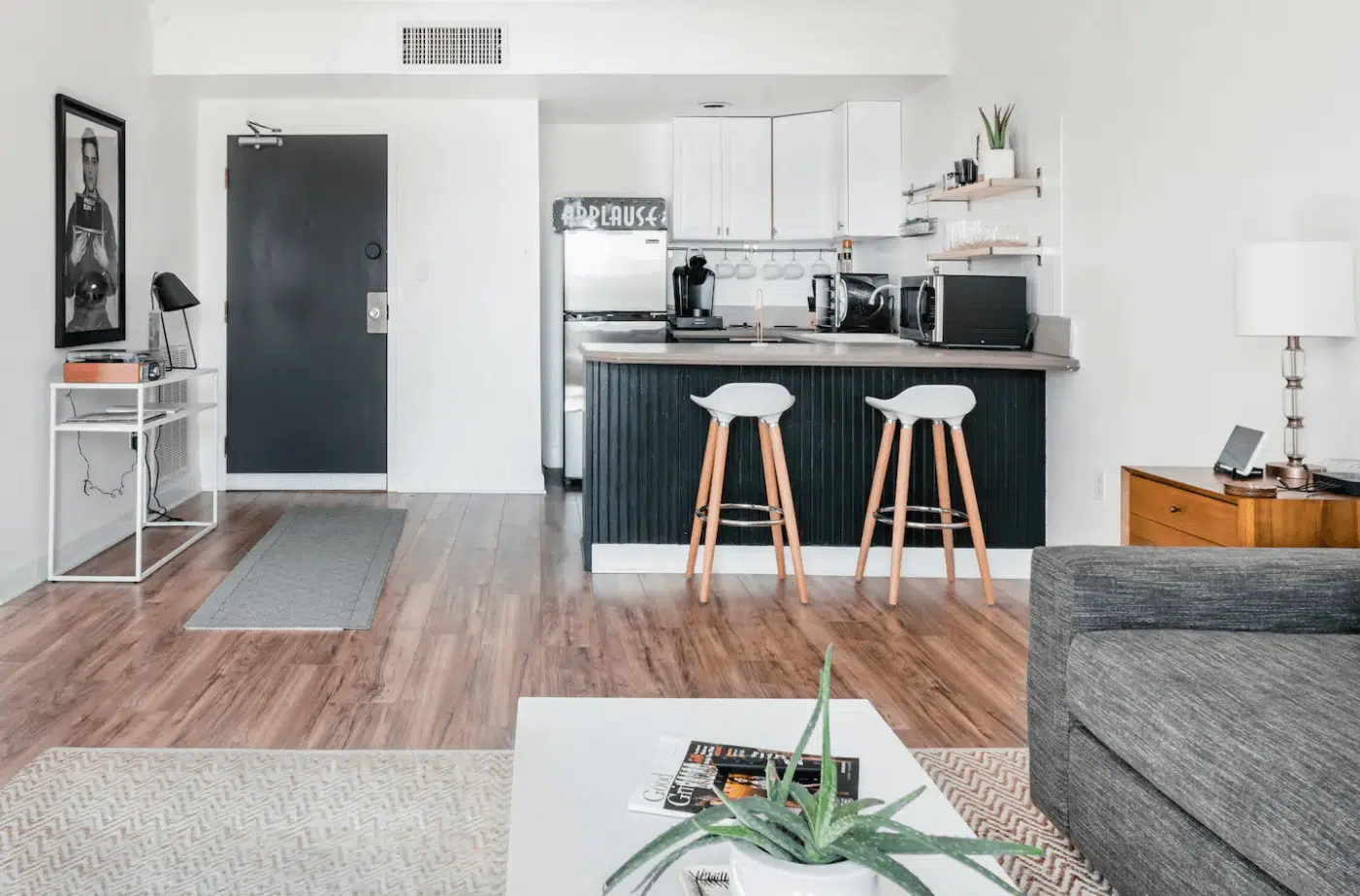 Airbnbs in Nashville, by Travel Blogger What The Fab