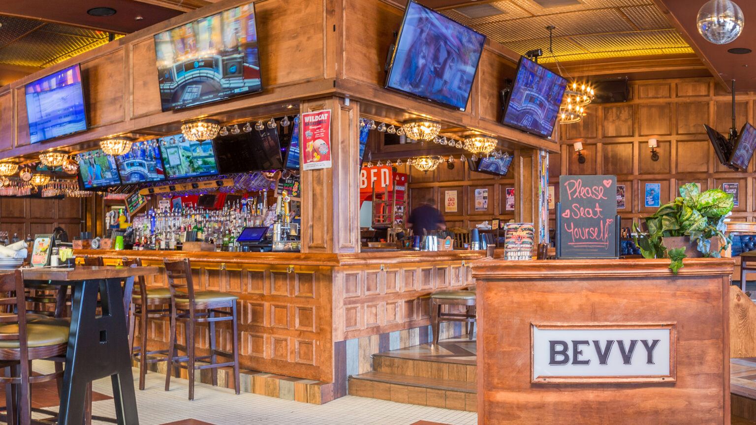 8-best-bars-in-old-town-scottsdale-2023