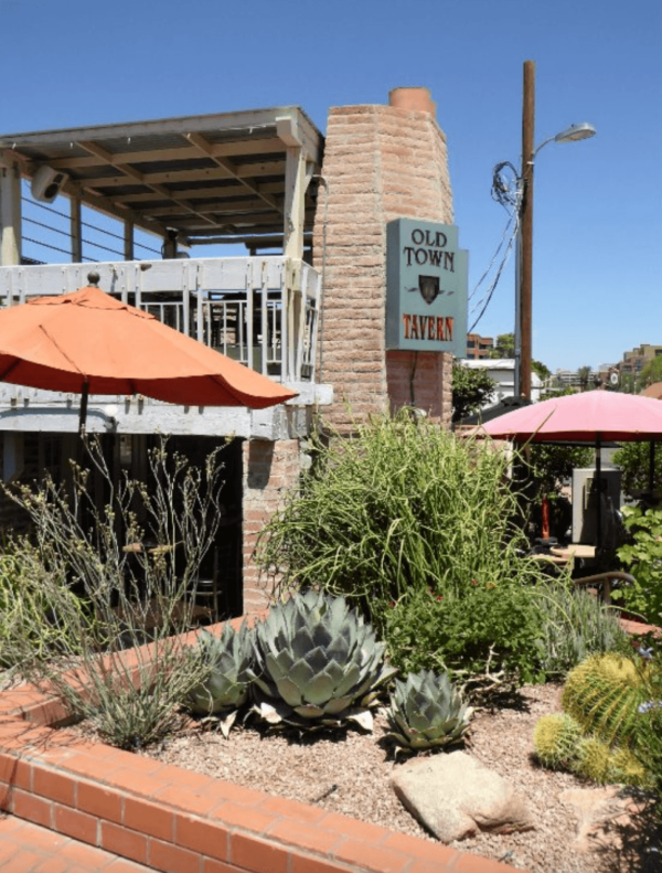 8 Best Bars in Old Town Scottsdale 2023
