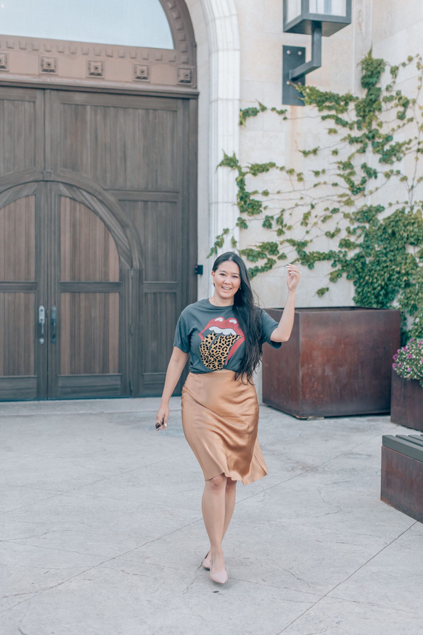 Paso Robles Wine Tasting Outfit Idea In 2023: Silk skirt and Graphic Tee