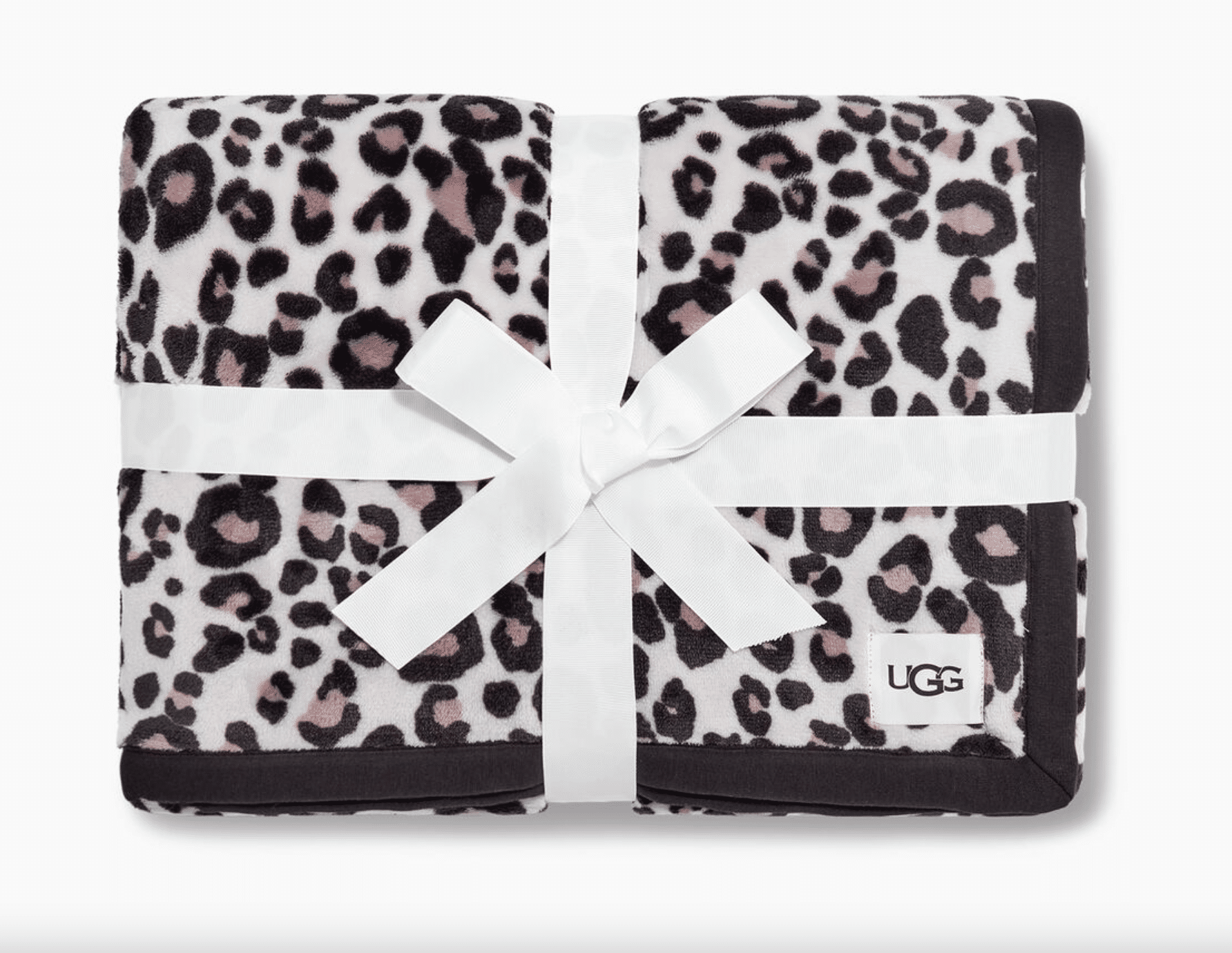 The BEST Barefoot Dreams Dupe Blankets Get the Iconic Look for Less