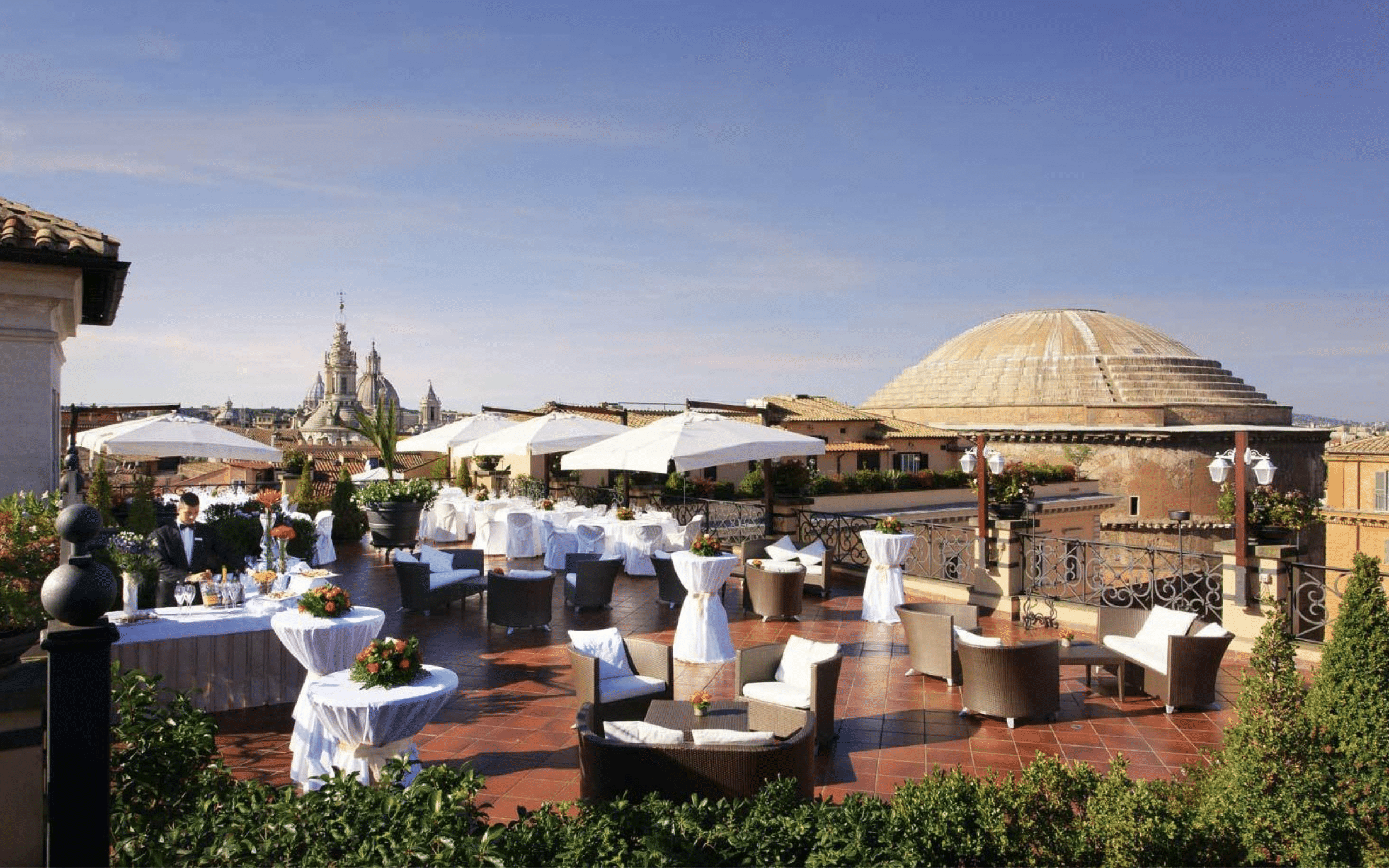 rooftop bars in Rome, by Travel Blogger What The Fab