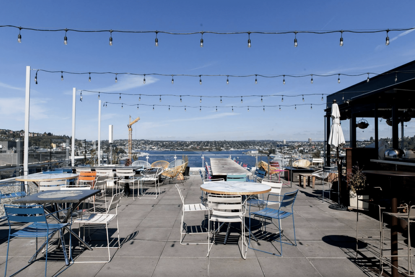 rooftop bars in Seattle, by Travel blogger What The Fab