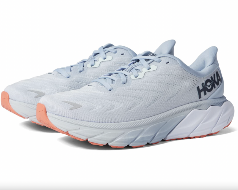 hoka tennis shoes womens