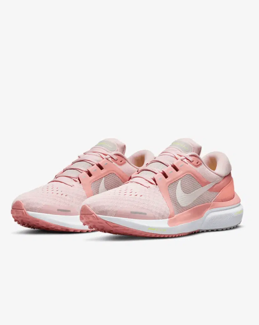 Best Nike Shoes for Walking, by lifestyle blogger What The Fab