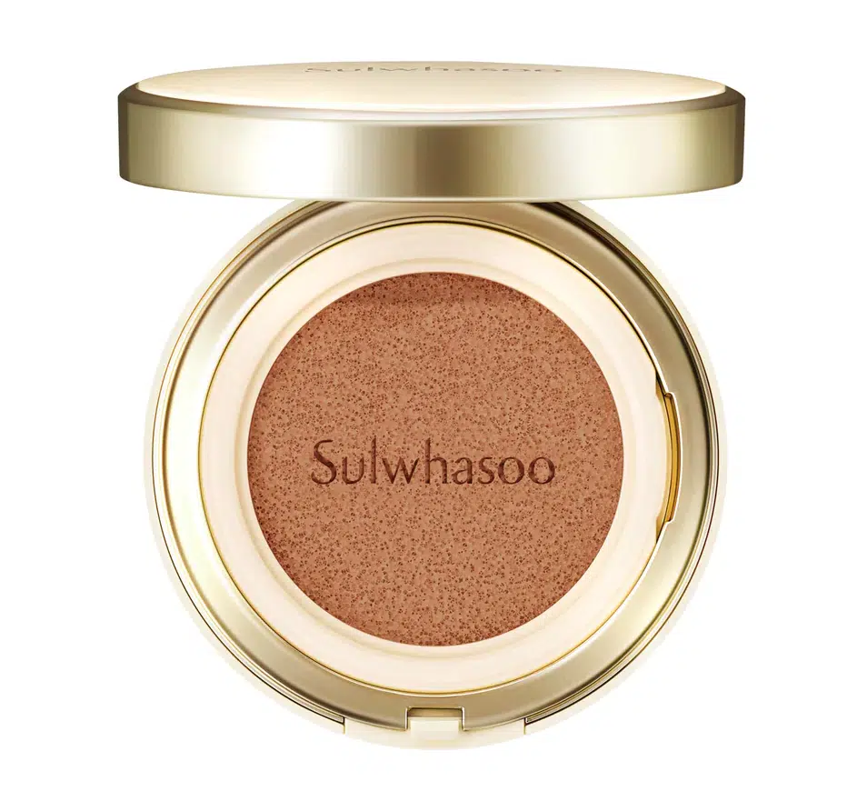 Best Korean Cushion Foundation, by Blogger What The Fab 