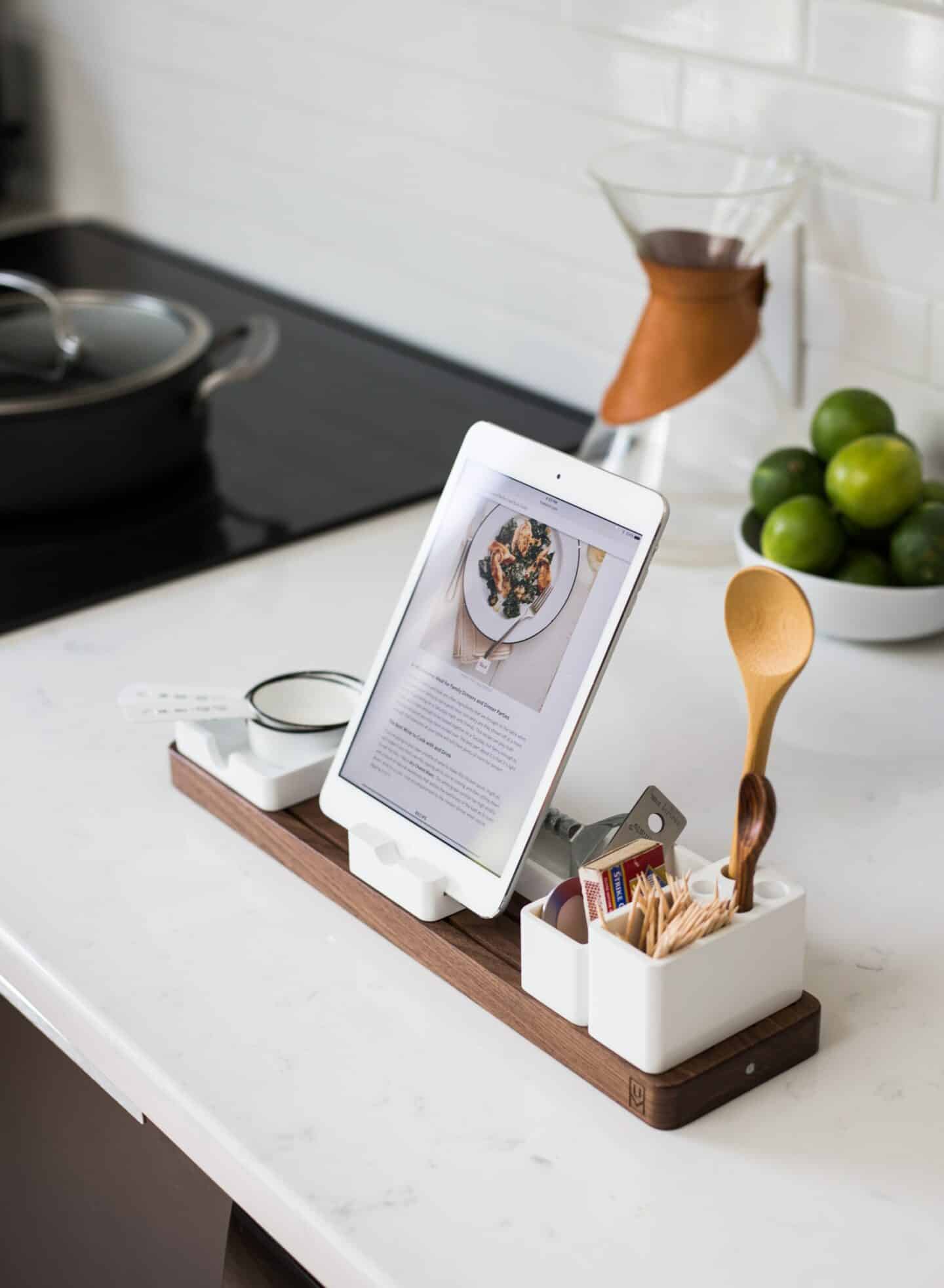 best amazon kitchen gadgets under $25
