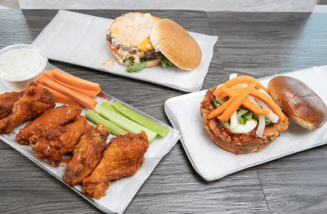 11 INCREDIBLE Chicago BlackOwned Restaurants To Try