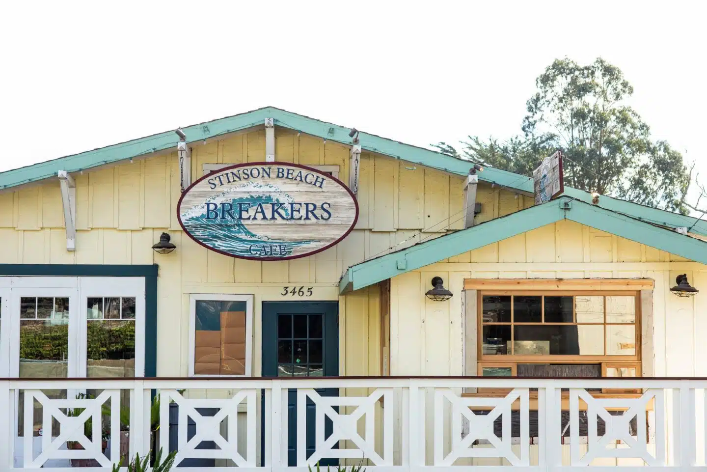 The best restaurants at Stinson Beach by travel blogger What The Fab