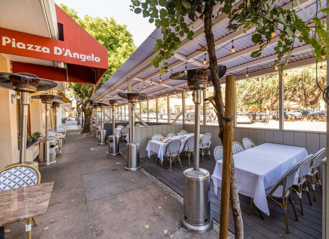 The 6 BEST Restaurants at Stinson Beach You Can't Miss 2023