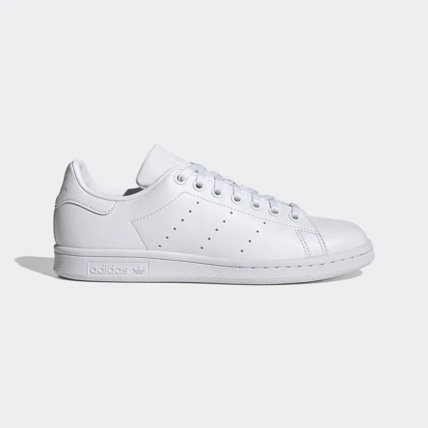 Adidas Stan Smith lace up white sneaker in leather.