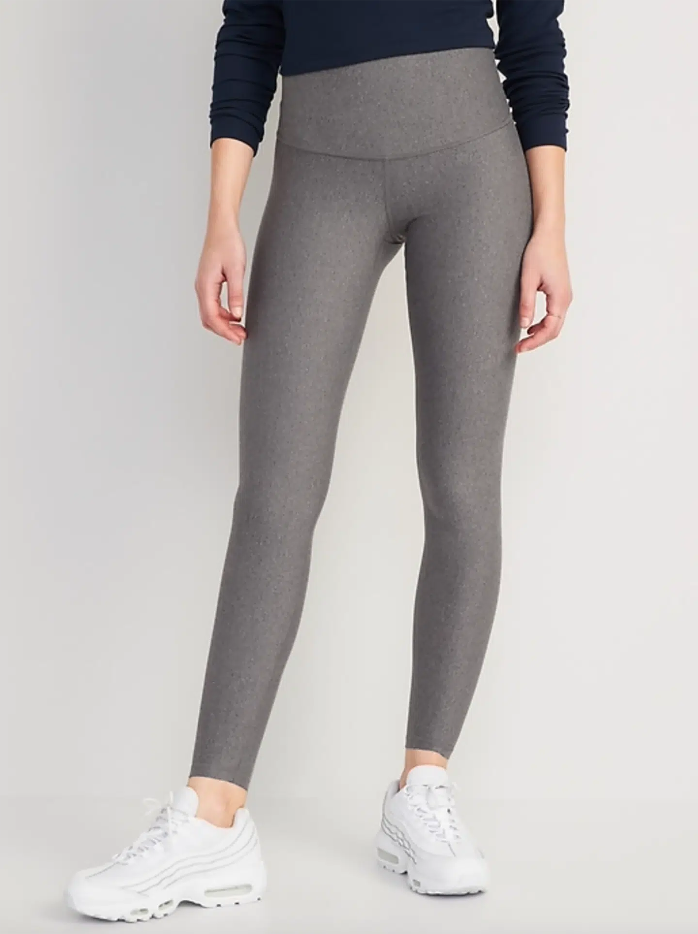8 best Lululemon dupes, by fashion blogger What The Fab