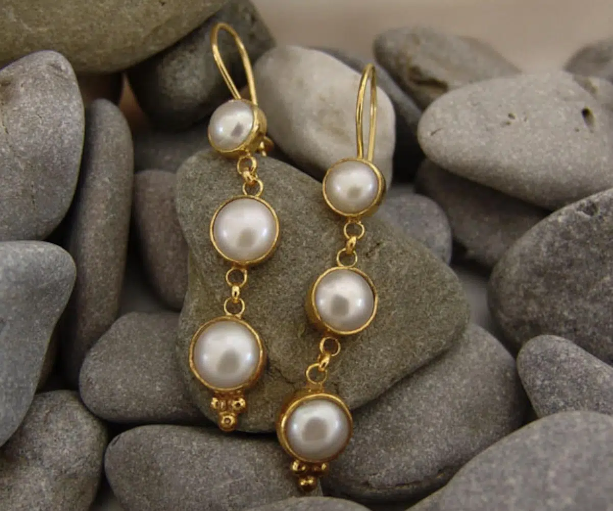 chanel pearl drop earrings dupe