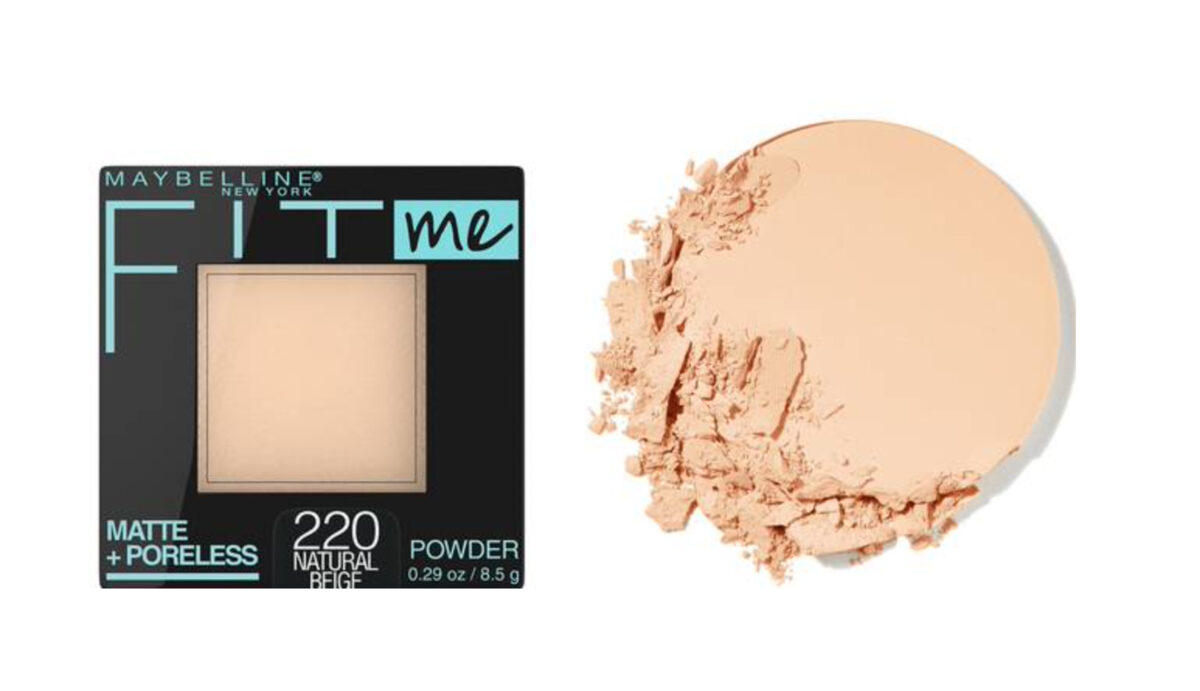 Best face powder for mature skin, by beauty blogger What The Fab