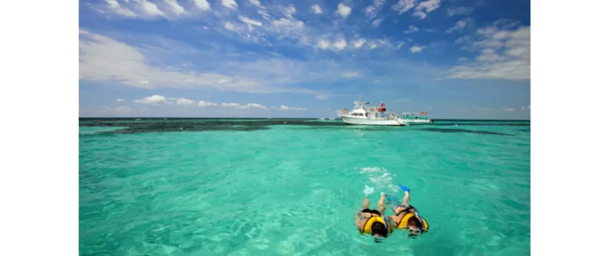 Best snorkeling in Florida Keys itinerary, by travel blogger What The Fab