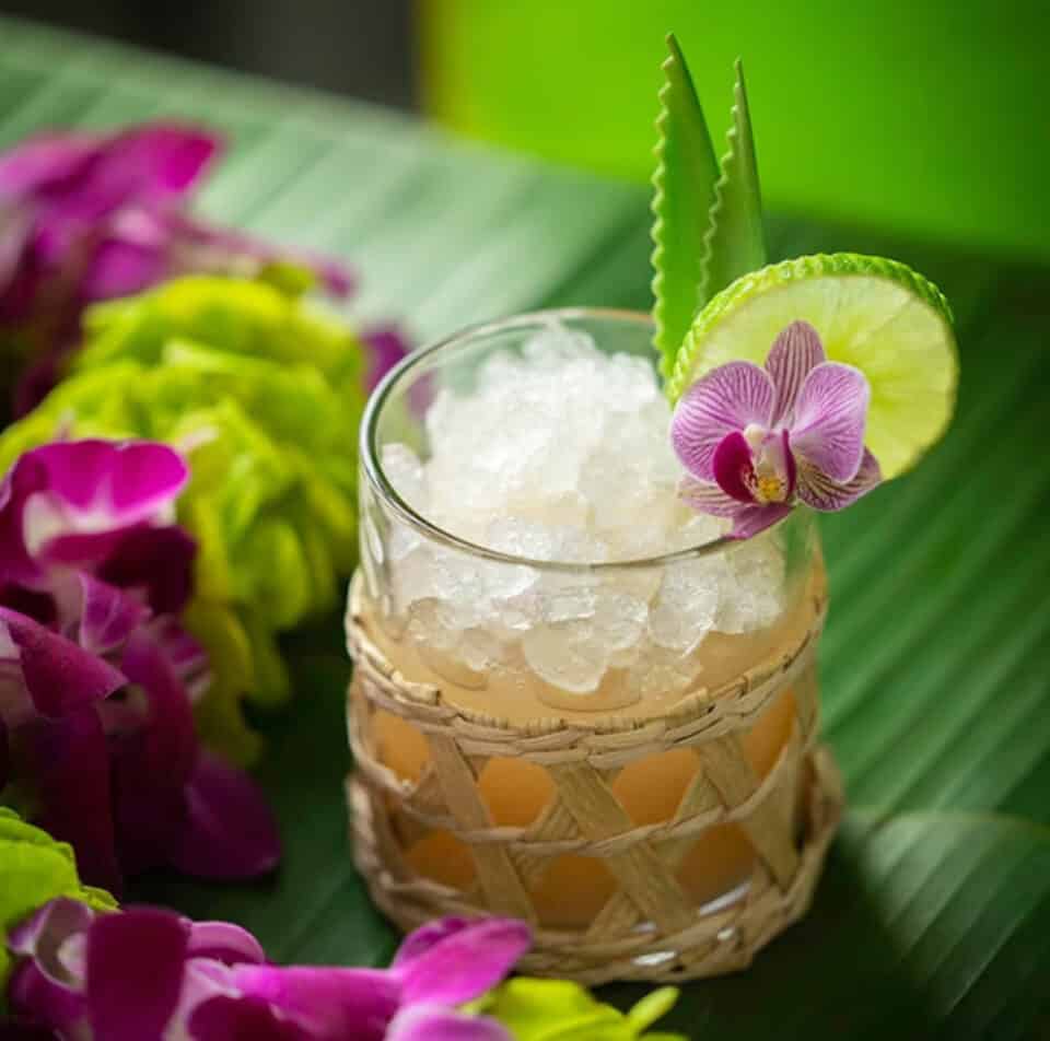 Rooftop Bars in Waikiki 11 Spots for an Night