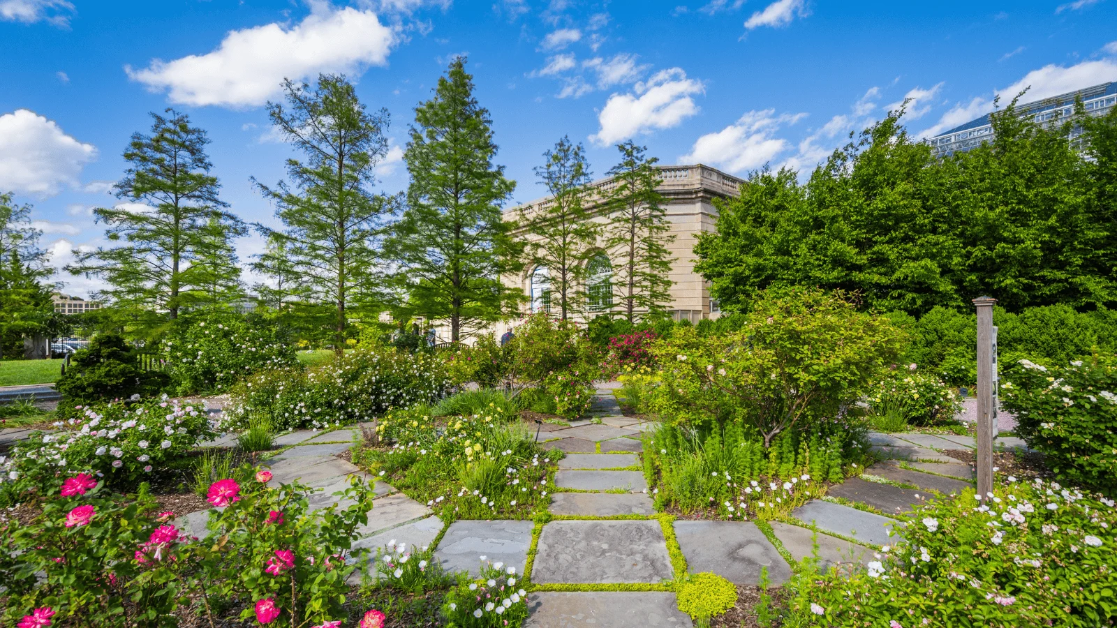 Picturesque US botanical gardens