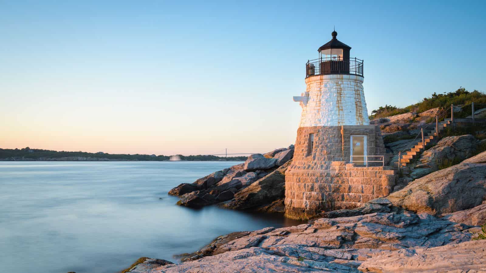 Best places to visit in New England in the summer, by travel blogger What the Fab.