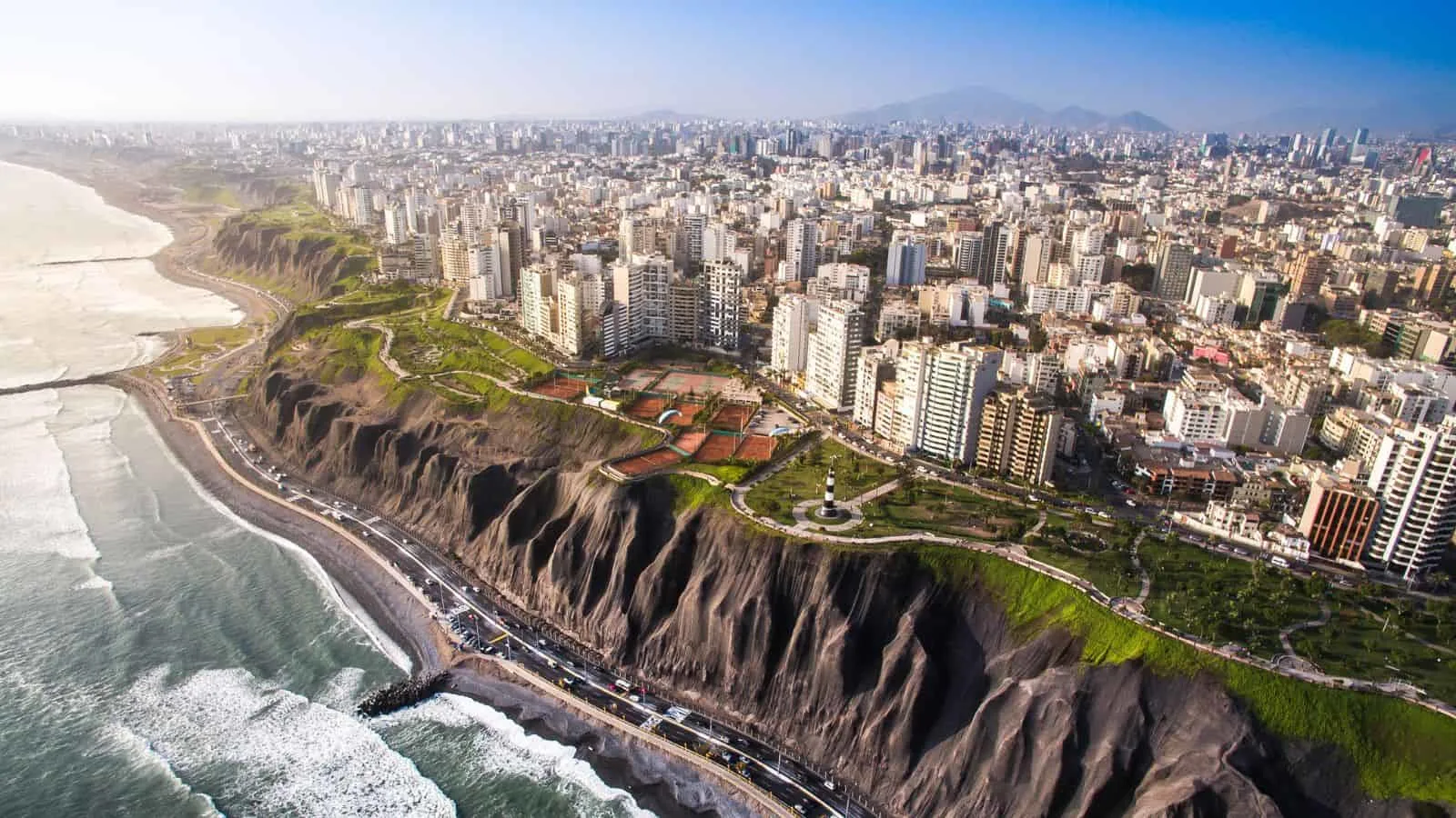 Retirement cities in South America, by travel blogger What the Fab.