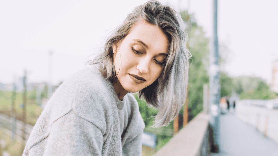 15 Flattering Haircuts to Embrace Your Gray Hair