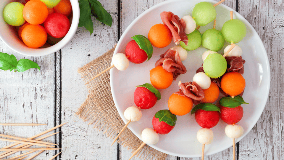 15 Mouthwatering Low-Carb Snacks to Try This Season