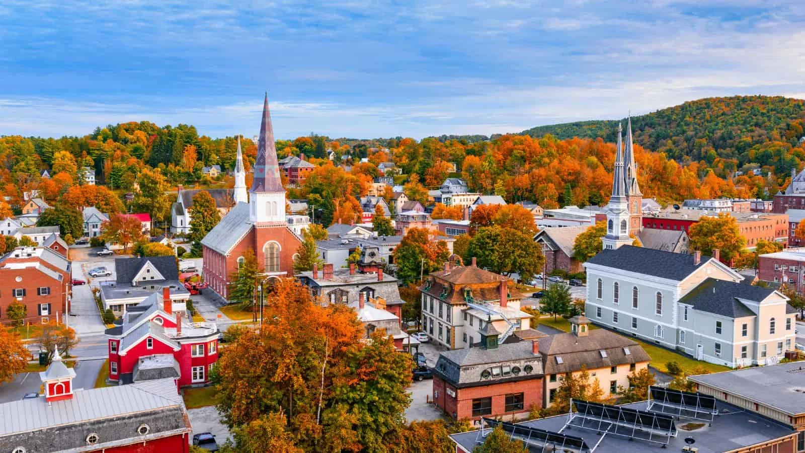 New England fall foliage destinations, by travel blogger What the Fab