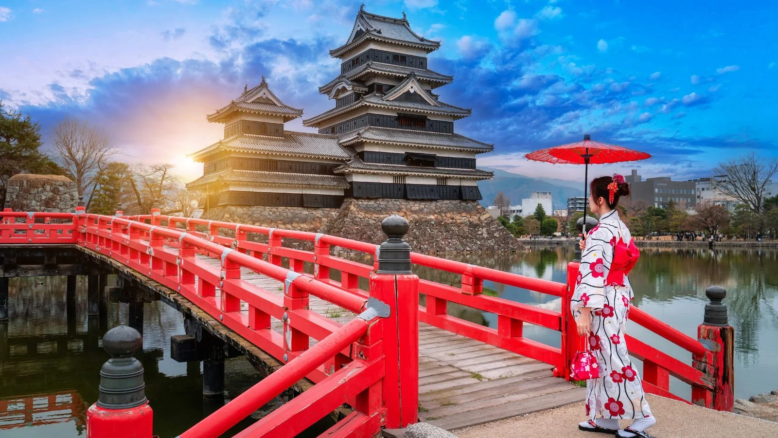 Underrated cities in Japan, by travel blogger What the Fab