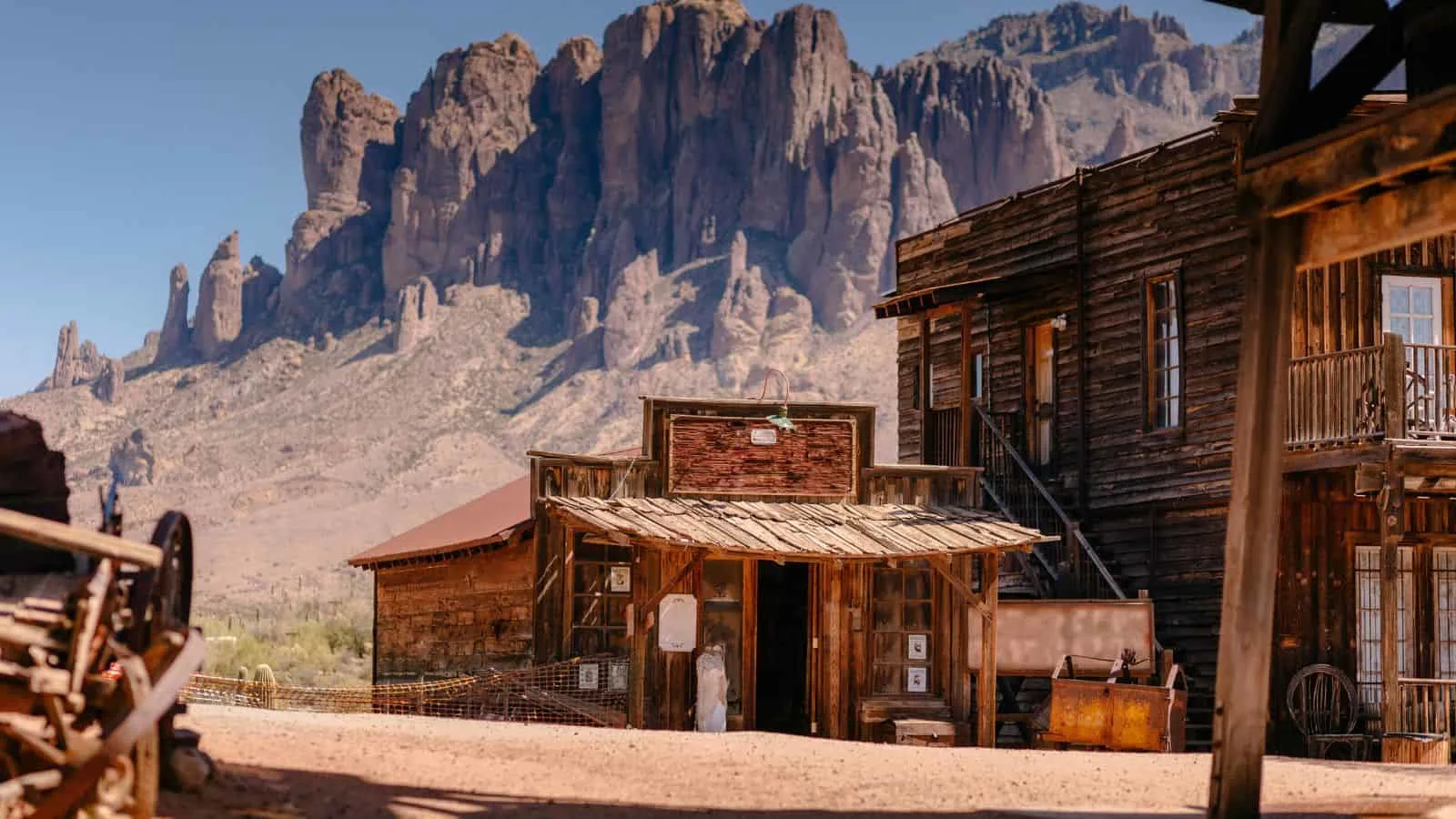 Best ghost towns around the world