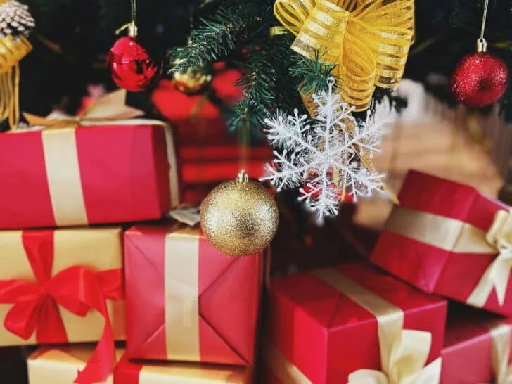 Affordable white elephant gifts, by lifestyle blogger What The Fab