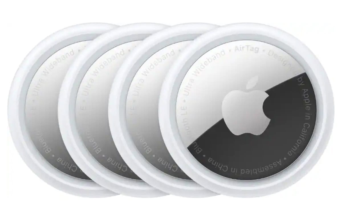 Stocking stuffers for her, by lifestyle blogger What The Fab