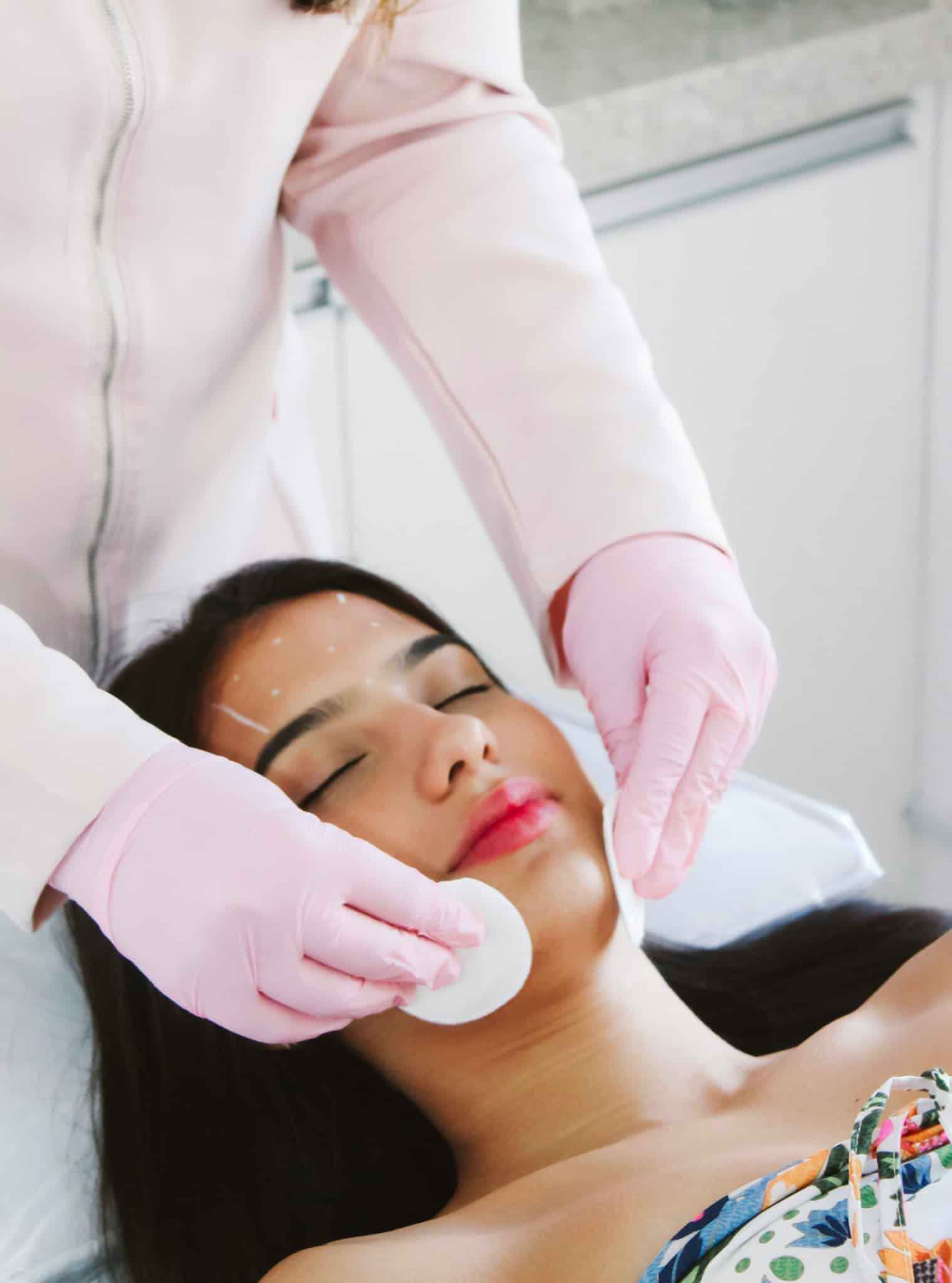 Non-invasive beauty treatments, by beauty blogger What The Fab